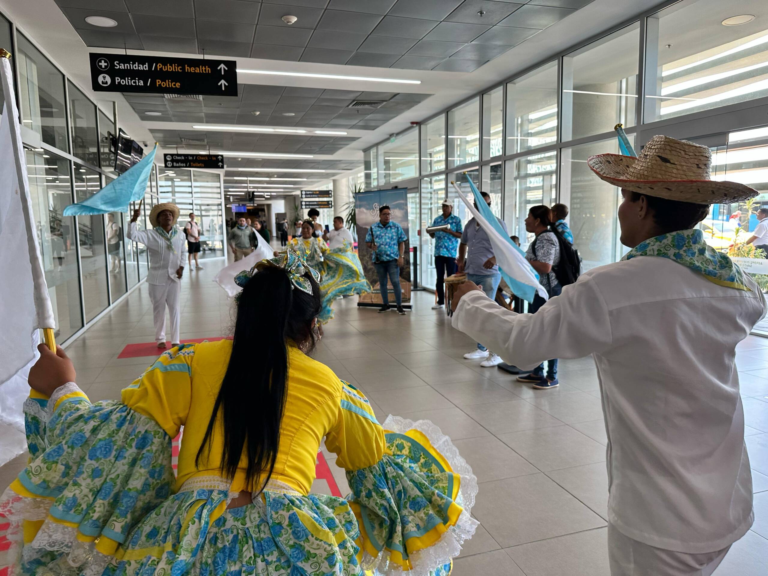 Grupo Cultural 4