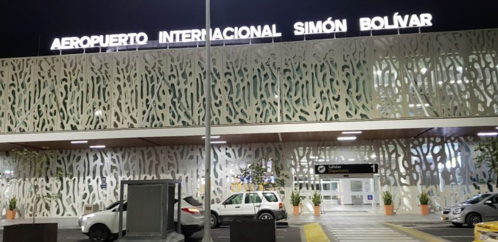 AEROPUERTOS DE ORIENTE S.A.S. INFORMA QUE: