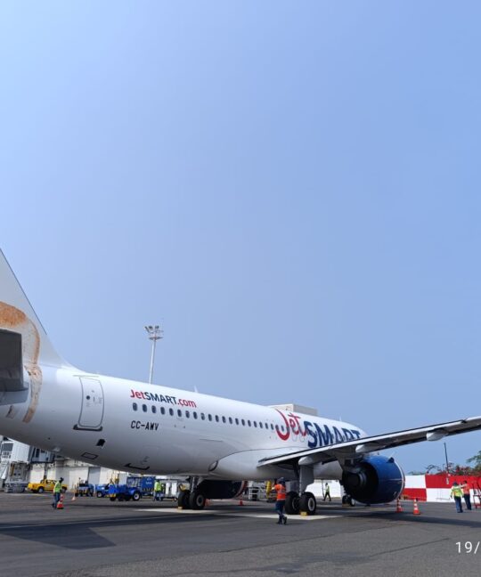 EN EL AEROPUERTO DE SANTA MARTA YA VUELA JETSMART